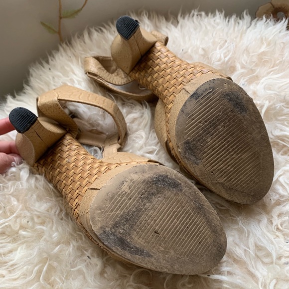 Snakeskin platform sandals - Picture 5 of 5